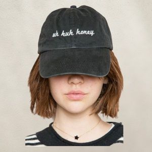 Uh huh honey grey baseball hat